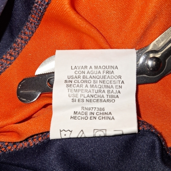 A TrueFan Detroit Tigers short sleeve blank jersey in a men's size medium. - Picture 5 of 6